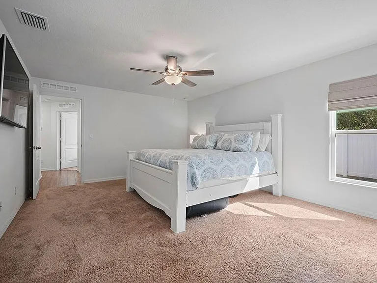 414 SW Dahled Ave — Photo 16