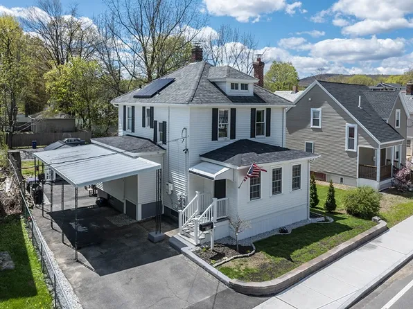 170 Walnut St, Leominster, MA 01453