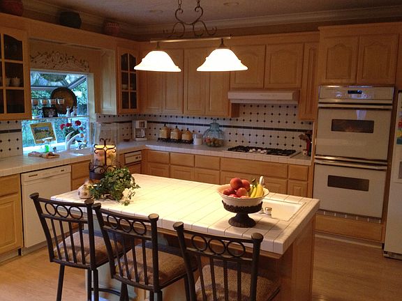 4th image of 4853 Bridgewater Cir