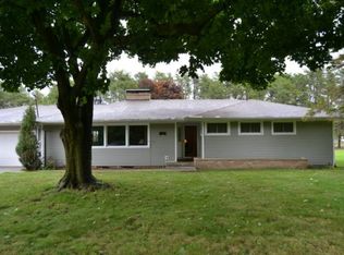 102 Barbour St, Coleman, MI 48618