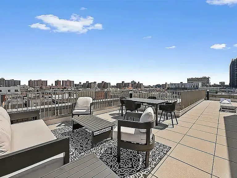 168 W 136th St #1B — Photo 12