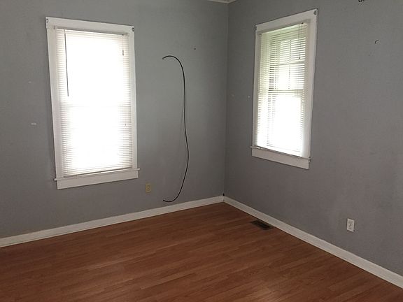 2nd image of 1407 Saint Marys Ave