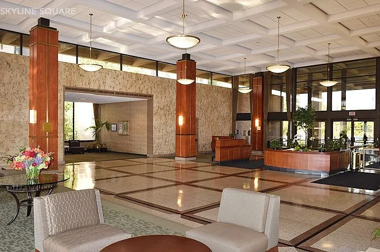 Building lobby with 24 hour front desk service and security