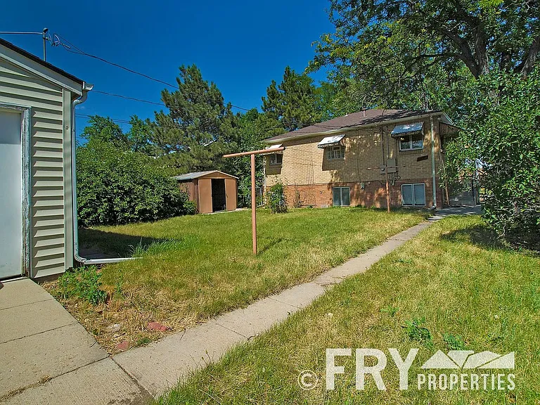 2145 Ames St — Photo 19