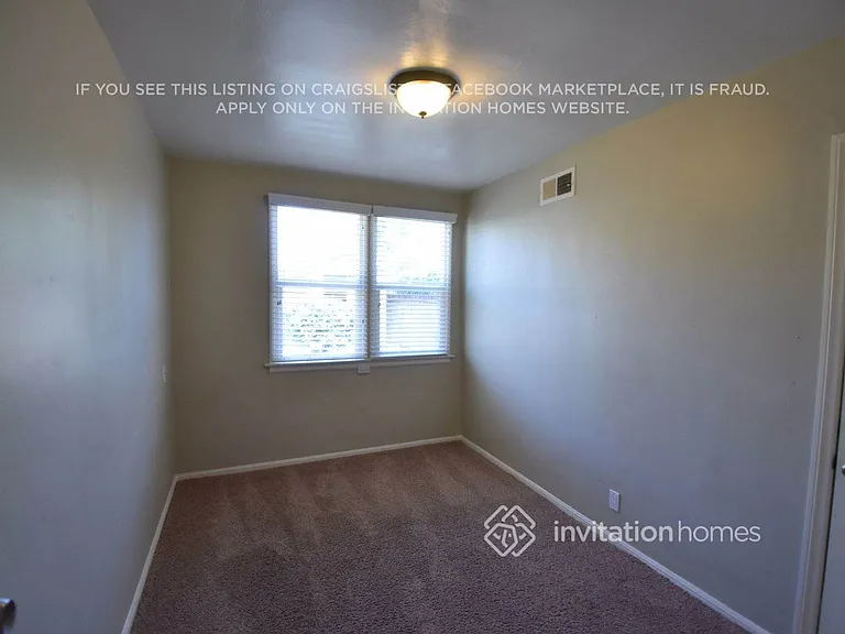 636 N Lamer St — Photo 16
