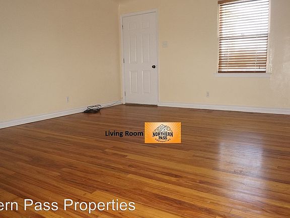 2nd image of 3321 Monroe Ave