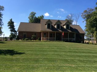 9560 Woodridge Cir, Fredericktown, OH 43019