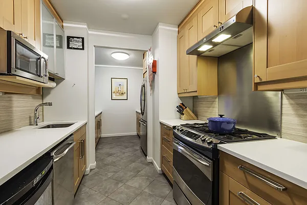 Sold by Brown Harris Stevens | media 22