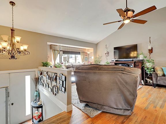4th image of 274 Cameo Ct