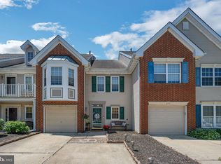 152 La Costa Dr, Blackwood, NJ 08012