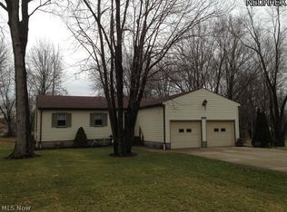 4864 Myrtle Ave NW, Warren, OH