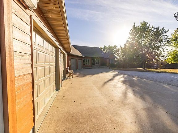 4th image of 31620A NE 2400th Rd