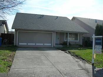 2nd image of 1045 Camino Coronado