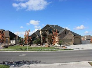 152 S Shadow Breeze Rd, Kaysville, UT 84037