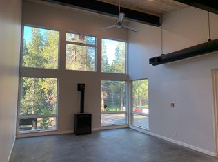 131 Manzanita Rd, Mammoth Lakes, CA 93546