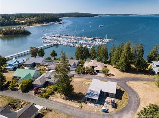105 Port Townsend Bay, Port Hadlock, WA 98339