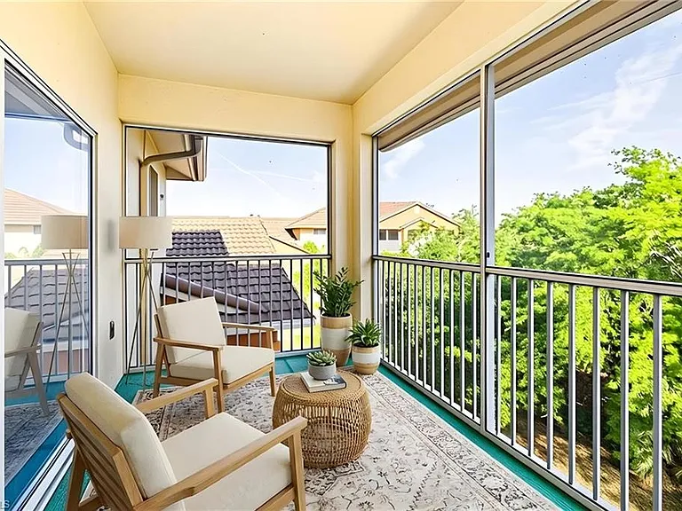6361 Aragon Way #303 — Photo 30