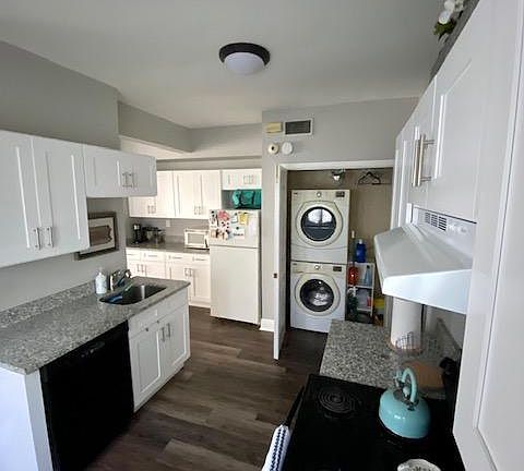 5th image of 1904 W Dekle Ave APT 2