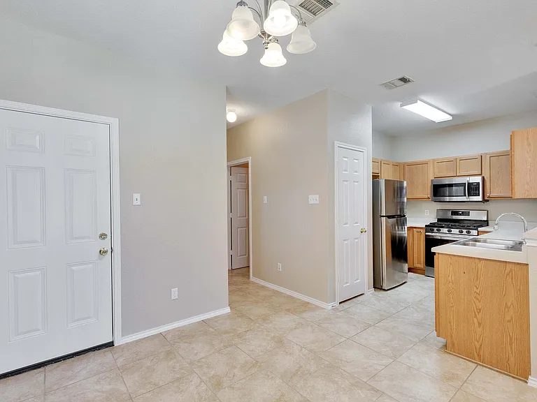 14116 Harris Ridge Blvd #A — Photo 9