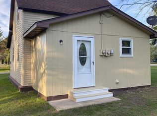 305 Cleveland Ave SW, Twin Valley, MN 56584