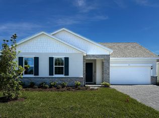 733 Farfields St, Deland, FL 32724