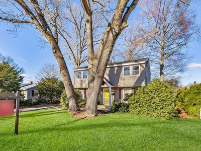 238 River Rd, Lowell, MA, 01852