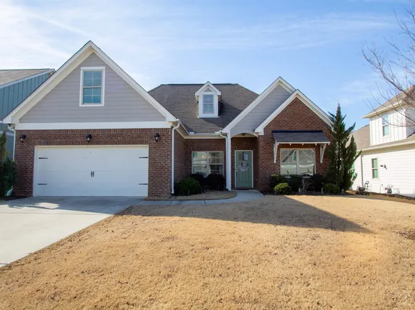140 Sweetwater Way, Springville, AL 35146