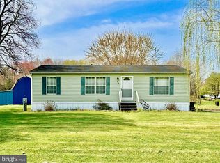 53 Beagle Club Rd, Felton, DE 19943