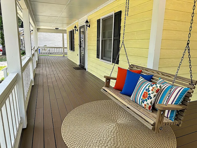 416 Georgetown Cir — Photo 3