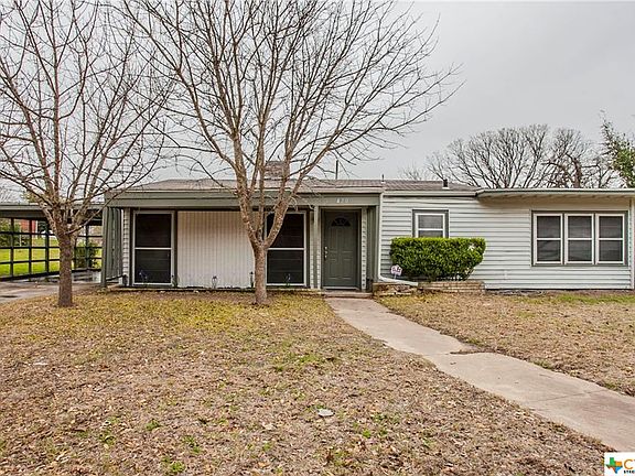 2nd image of 420 E Lamar Dr