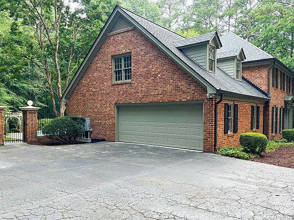 4th image of 14236 Wyndfield Cir
