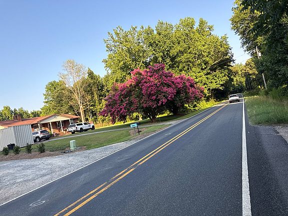 4th image of 1830 Pearidge Rd