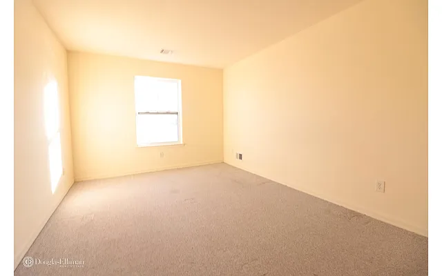 Rented by Douglas Elliman | media 13