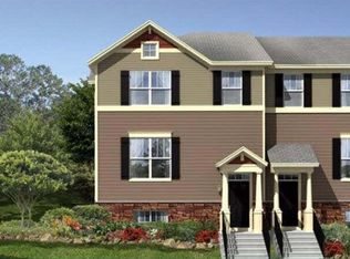 8941 Southwest Village Loop, Chanhassen, MN 55317