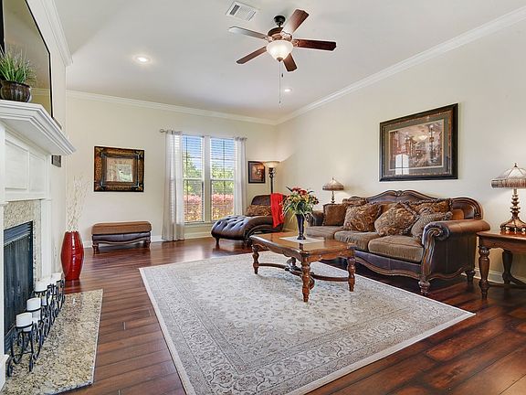 5th image of 36188 Bluff Meadows Dr