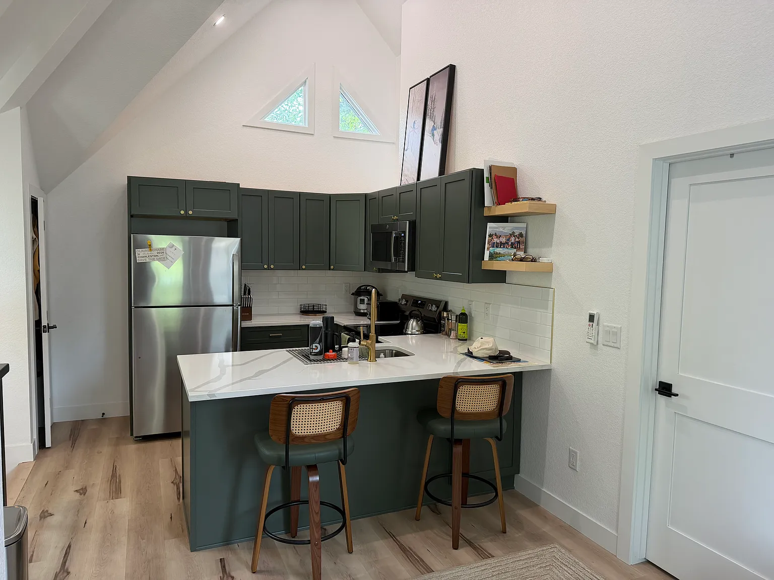 1 bed, 525 sqft, $1,900 — Photo 1