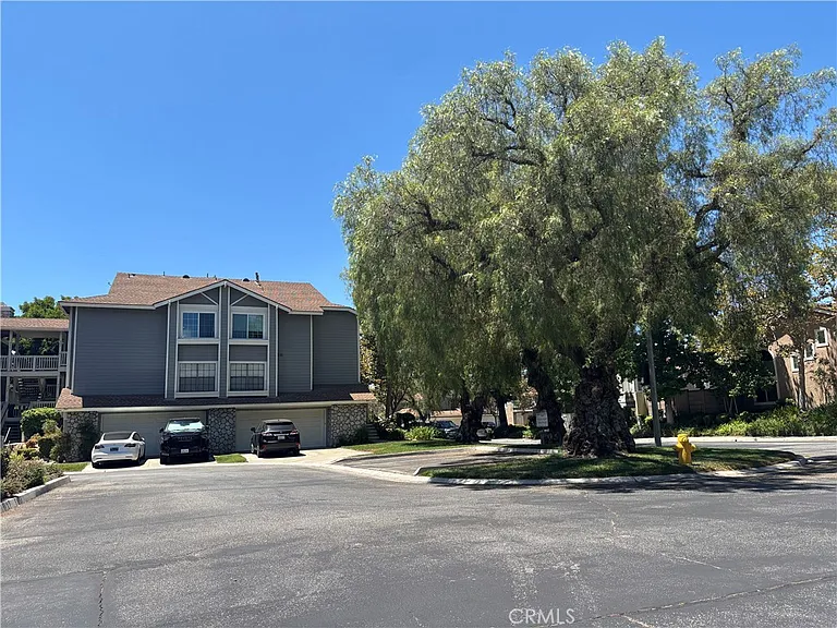928 Lotus Cir — Photo 46