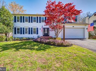 9721 Stipp St, Burke, VA 22015