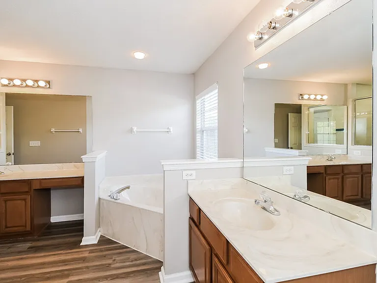 801 Crystal Spring Way St — Photo 13