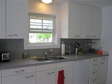 5th image of 400 Avery Ave
