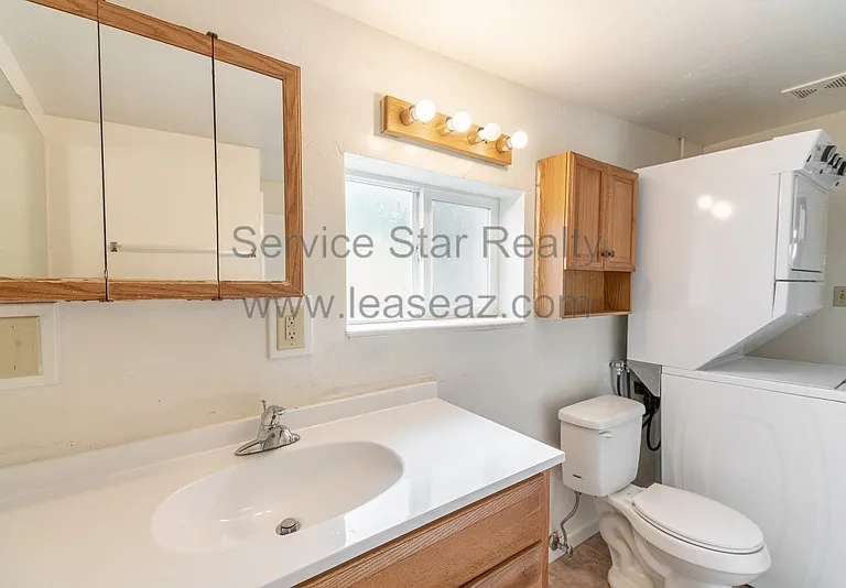 8039 E 5th Ave — Photo 18
