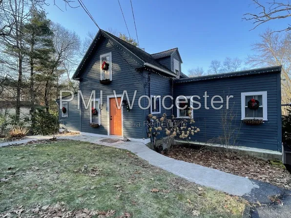 437 S Bolton Rd, Bolton, MA 01740