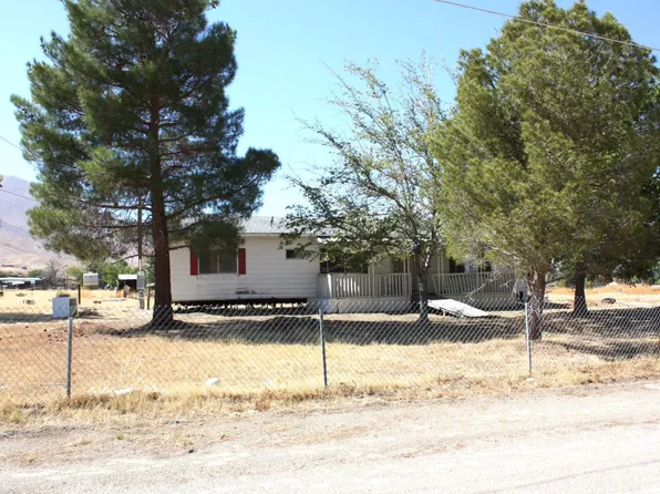 4079 Crocker St, Weldon, CA 93283