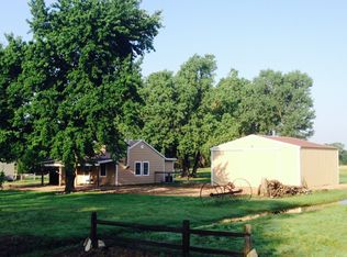 9 S Kent Rd, Hutchinson, KS 67501