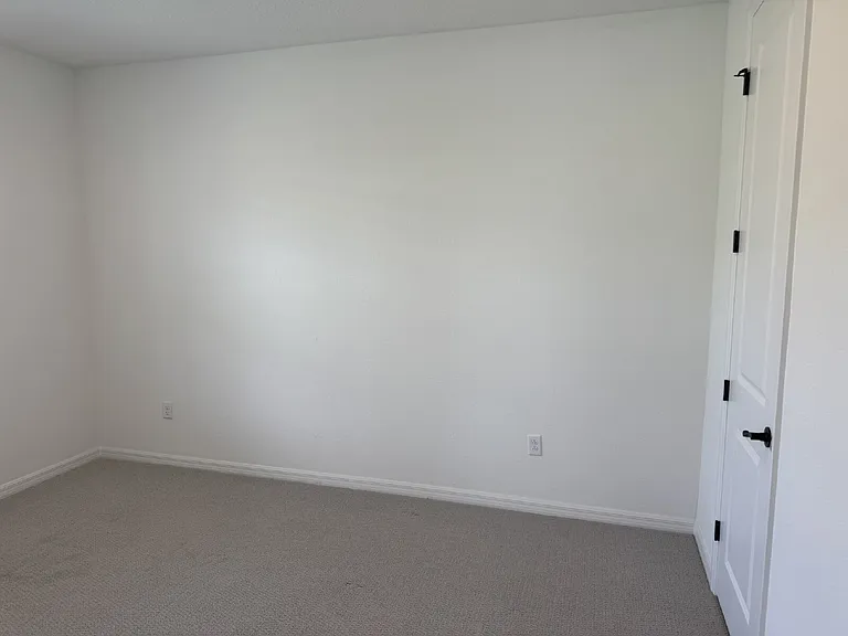 236 Hawthorn Park Cir — Photo 24