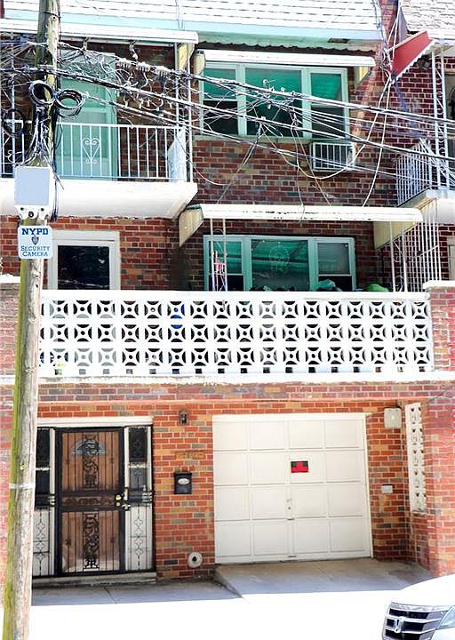 1st image of 2818 Olinville Ave