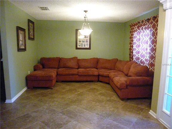 4th image of 1920 Emily Blvd
