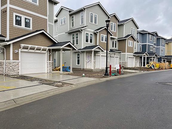 2nd image of 1653 Starlight Ln SW #3314-104