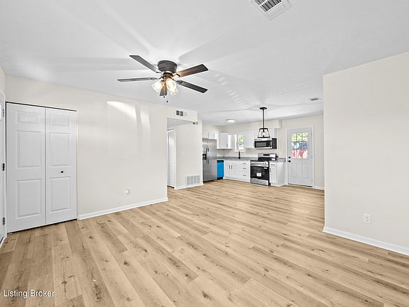 2nd image of 5405 Fruitwood Dr