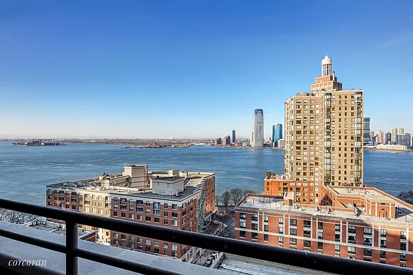 Rented by Corcoran | media 28